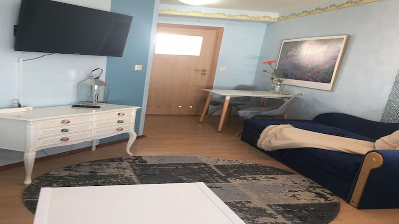 BedRoom BedRoom